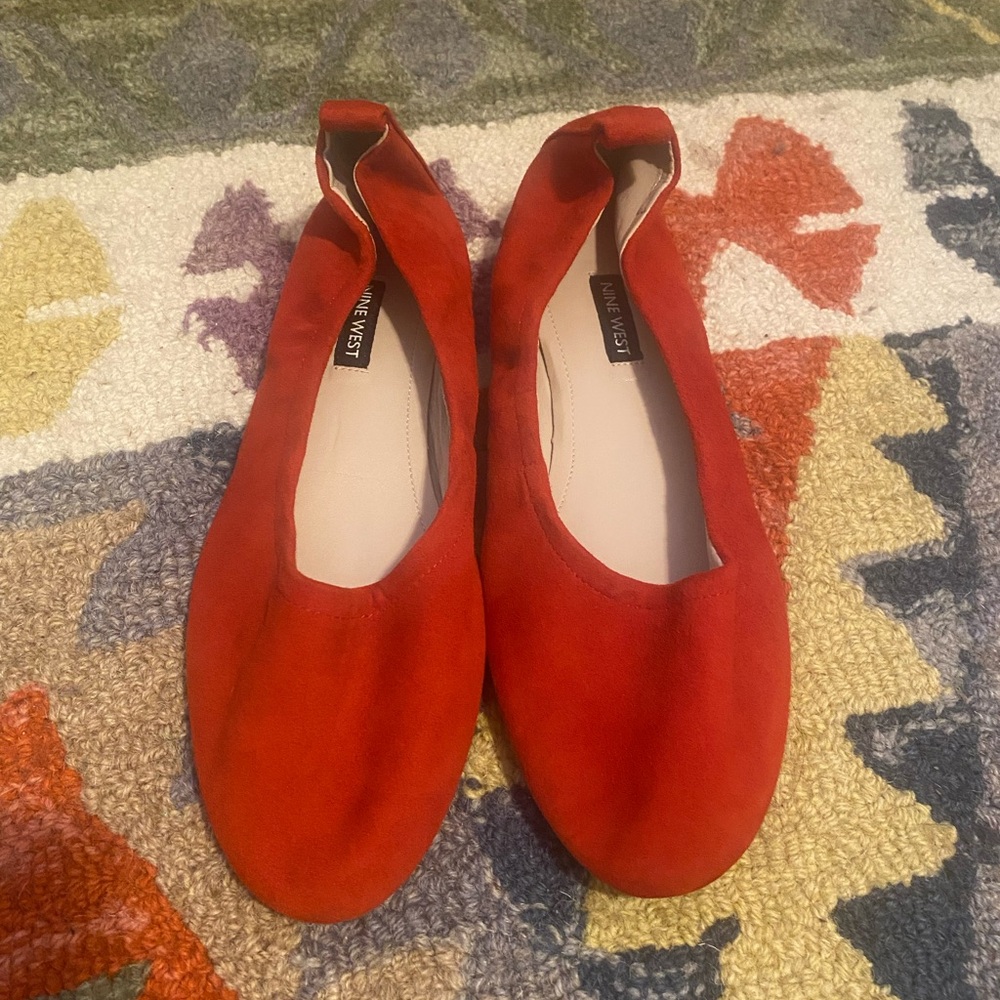 Nine West Poppy Red Scrunch Back Ballerina Flats